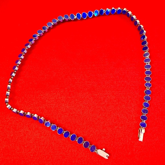 Stunning Chilean Designed 980 Pure Silver Necklace with Blue Stunning Chilean Designed 980 Pure Silver Necklace with Blue
